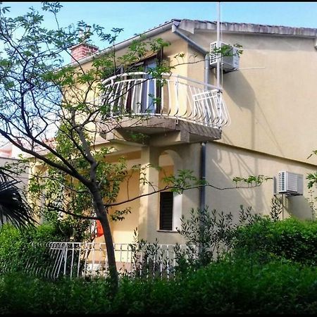 Apartman Zorka 야드리야 외부 사진